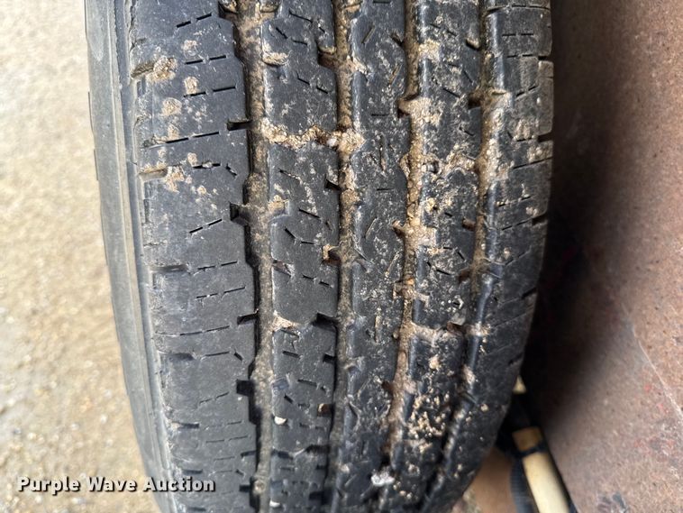 image for item DT0634 2007 Imperial tilt deck equipment trailer