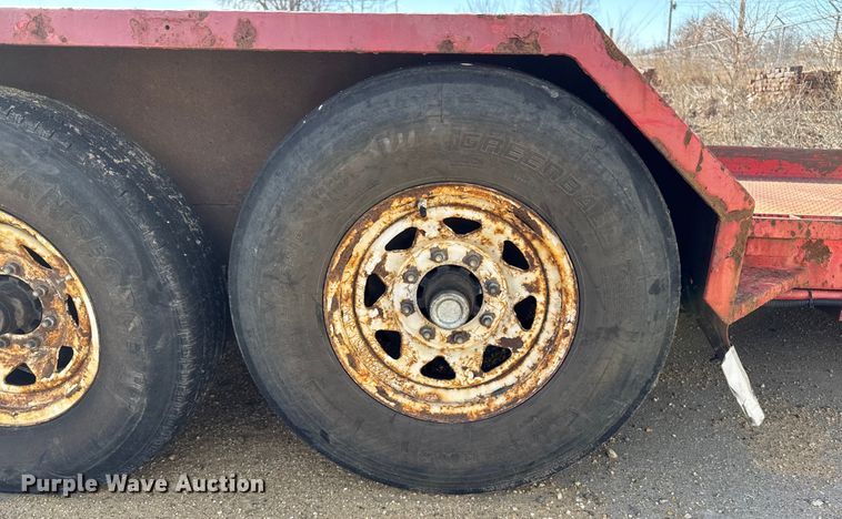 image for item DT0634 2007 Imperial tilt deck equipment trailer