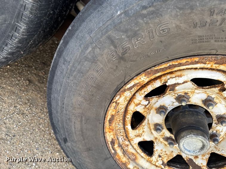 image for item DT0634 2007 Imperial tilt deck equipment trailer