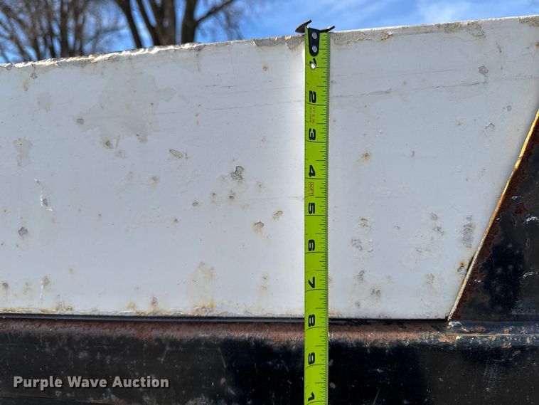 image for item DT0636 2007 Sterling Mitsubishi Fuso dump truck