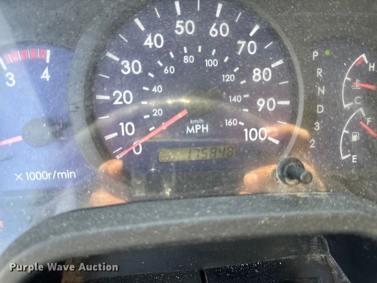 image for item DT0636 2007 Sterling Mitsubishi Fuso dump truck