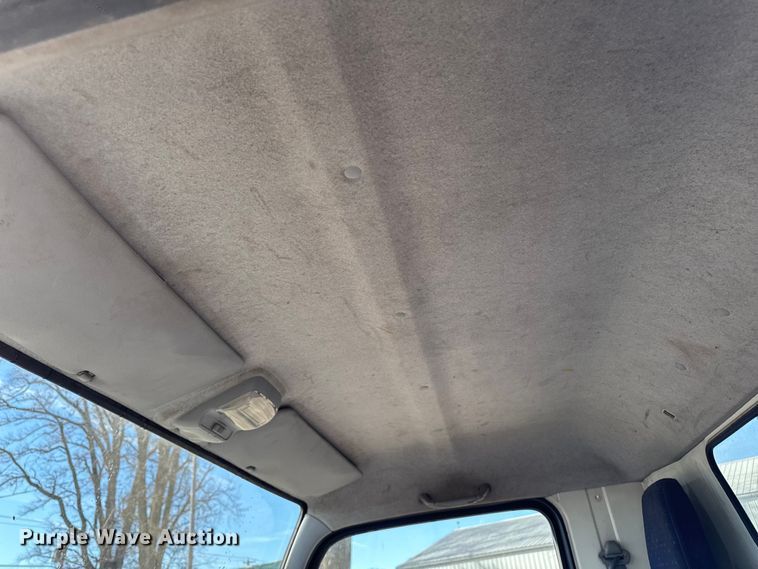 image for item DT0636 2007 Sterling Mitsubishi Fuso dump truck