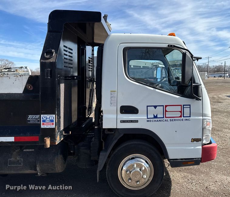 image for item DT0636 2007 Sterling Mitsubishi Fuso dump truck