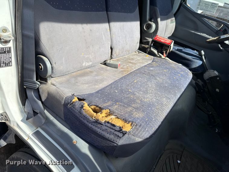 image for item DT0636 2007 Sterling Mitsubishi Fuso dump truck