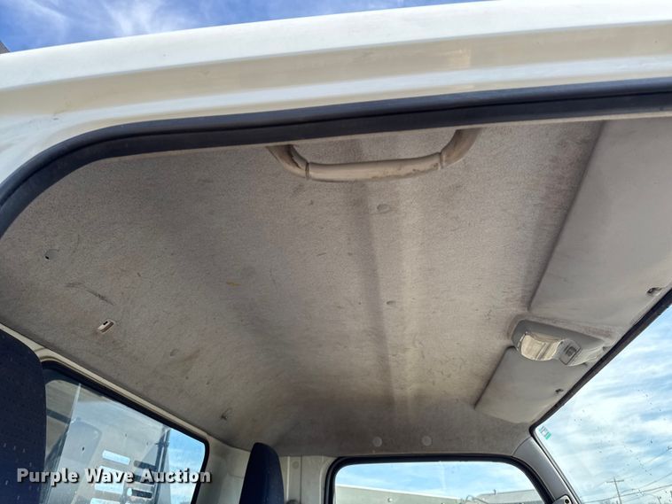 image for item DT0636 2007 Sterling Mitsubishi Fuso dump truck