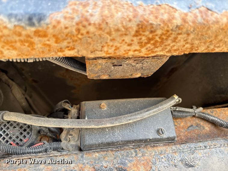 image for item DT0636 2007 Sterling Mitsubishi Fuso dump truck