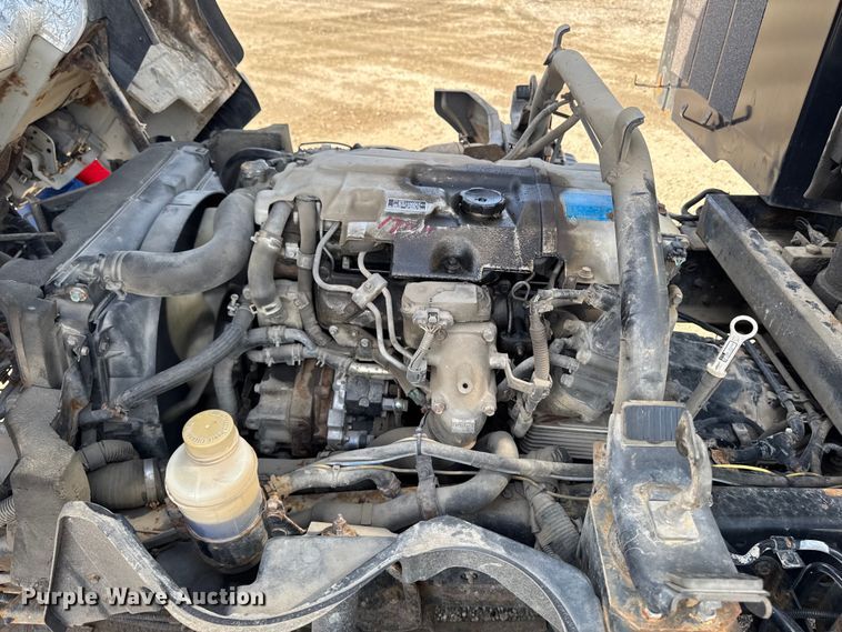 image for item DT0636 2007 Sterling Mitsubishi Fuso dump truck