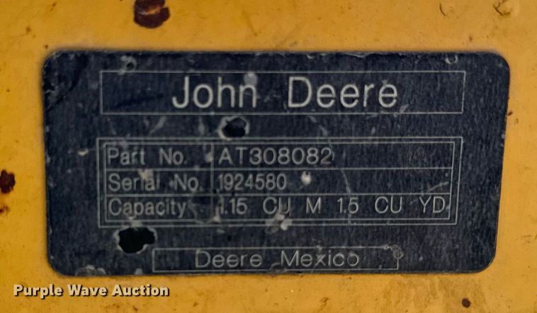 image for item DT0691 2010 John Deere 410J backhoe