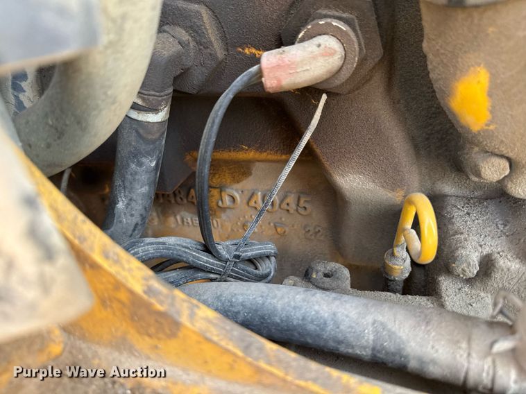 image for item DT0691 2010 John Deere 410J backhoe