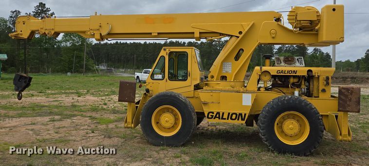 image for item DT4777 1998 Galion 150FA crane