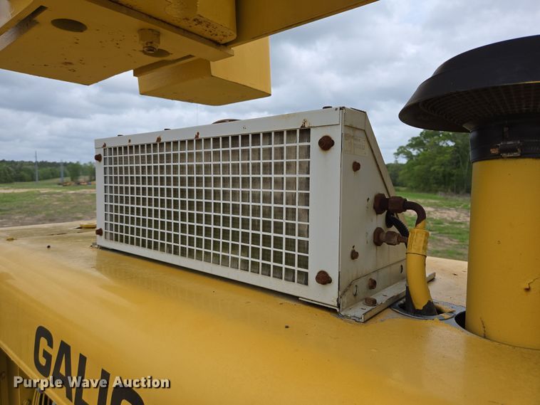 image for item DT4777 1998 Galion 150FA crane