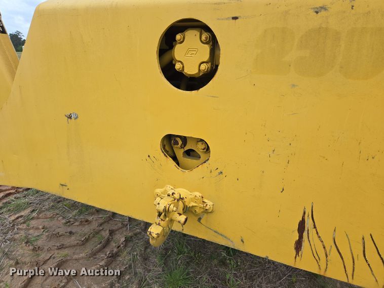 image for item DT4777 1998 Galion 150FA crane