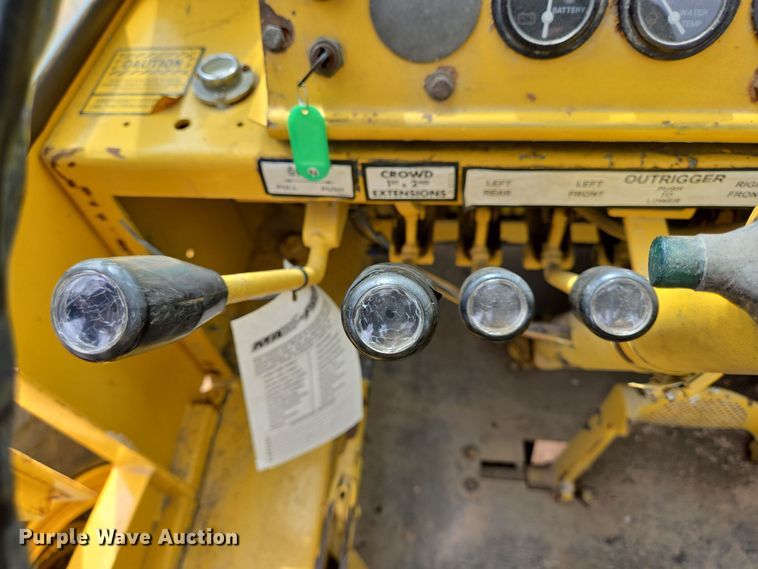 image for item DT4777 1998 Galion 150FA crane