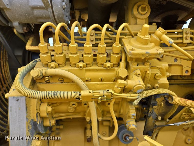 image for item DT4777 1998 Galion 150FA crane