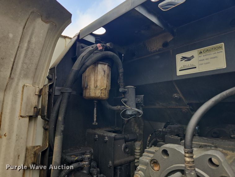 image for item DT4789 2008 Link Belt 210X2 excavator