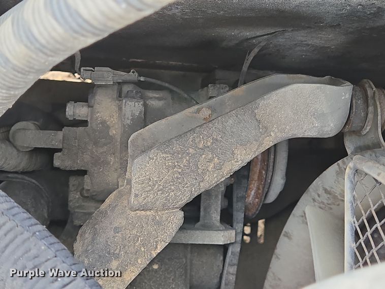 image for item DT4789 2008 Link Belt 210X2 excavator