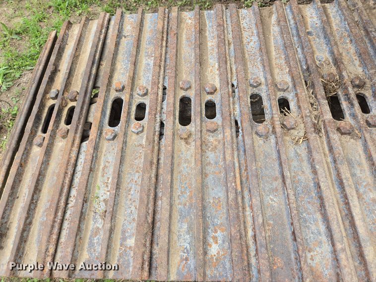 image for item DT4789 2008 Link Belt 210X2 excavator