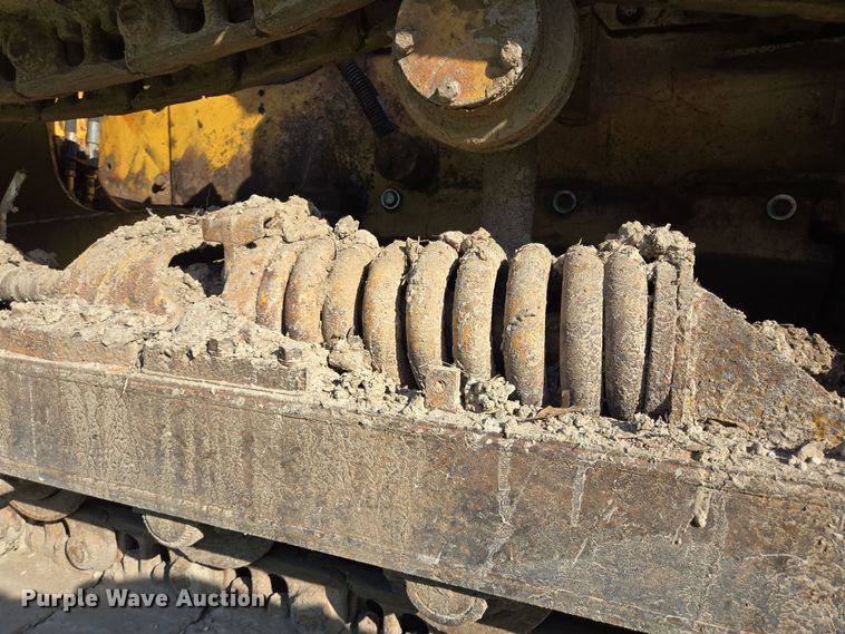 image for item DT4802 1993 Caterpillar D3C dozer