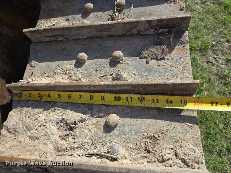 image for item DT4802 1993 Caterpillar D3C dozer