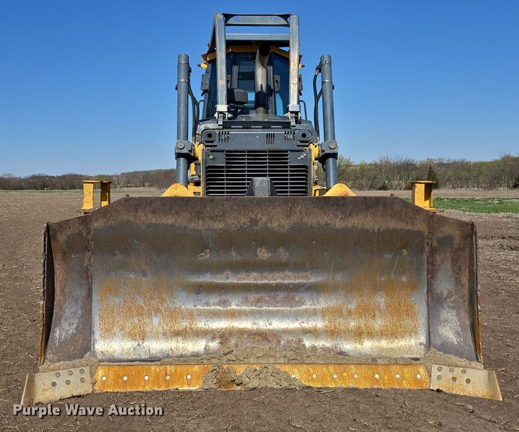 image for item DT6781 2012 John Deere 850K dozer