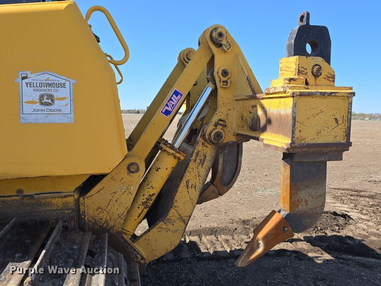 image for item DT6781 2012 John Deere 850K dozer