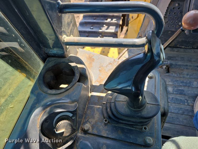 image for item DT6781 2012 John Deere 850K dozer