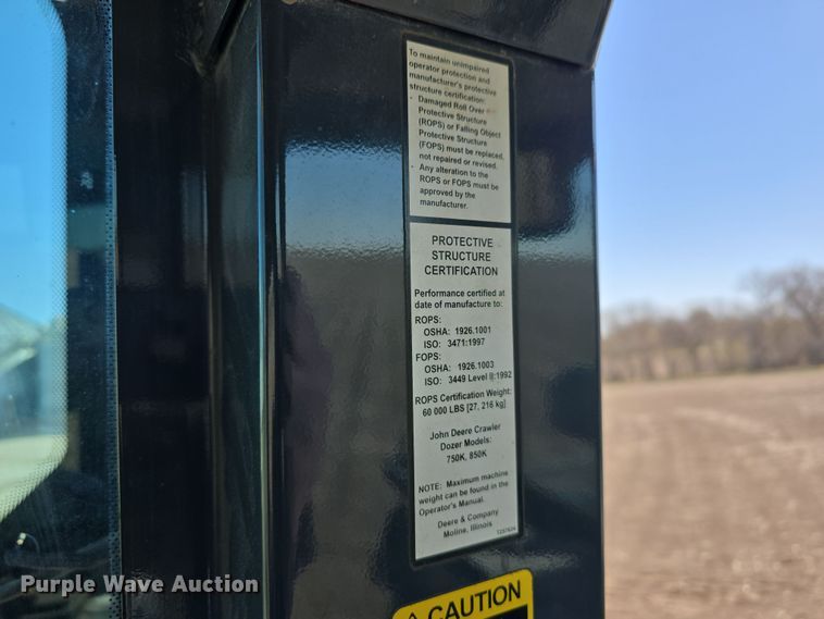 image for item DT6781 2012 John Deere 850K dozer