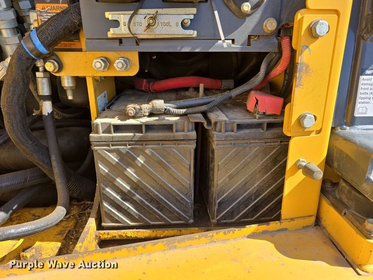 image for item DT6781 2012 John Deere 850K dozer