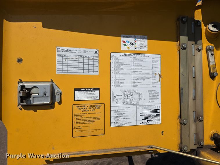 image for item DT6781 2012 John Deere 850K dozer