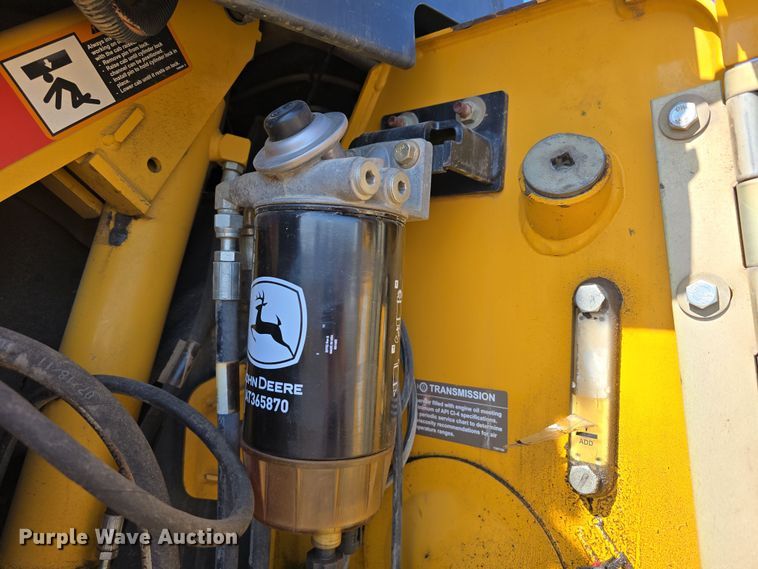 image for item DT6781 2012 John Deere 850K dozer