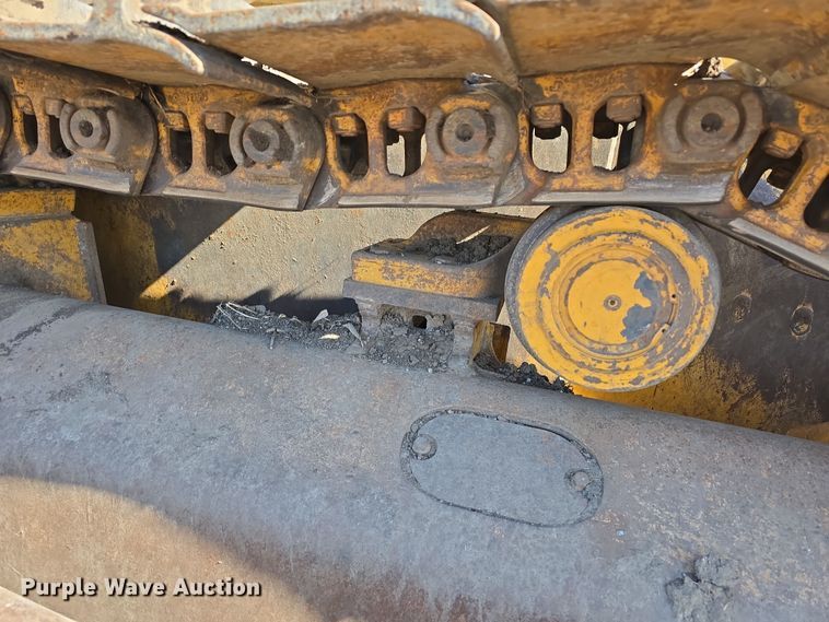 image for item DT6781 2012 John Deere 850K dozer