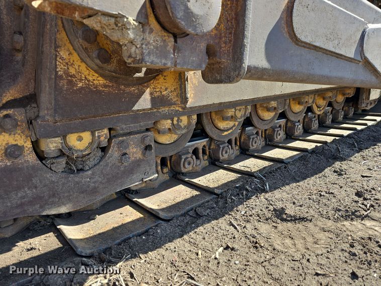 image for item DT6781 2012 John Deere 850K dozer