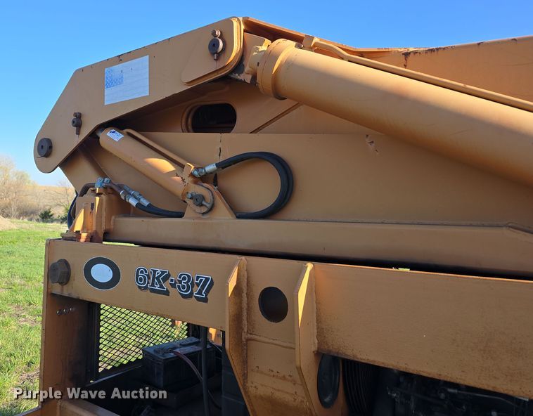 image for item DT6783 1996 Lull 6K-37 telehandler