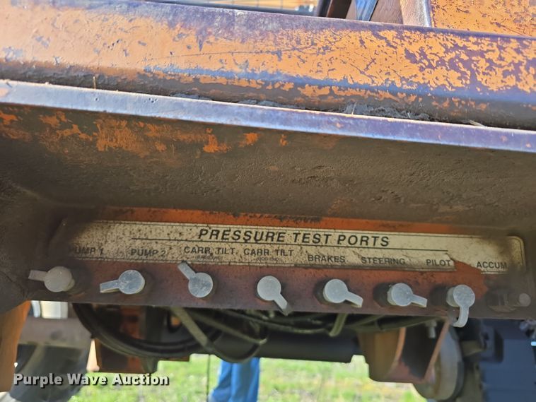 image for item DT6783 1996 Lull 6K-37 telehandler