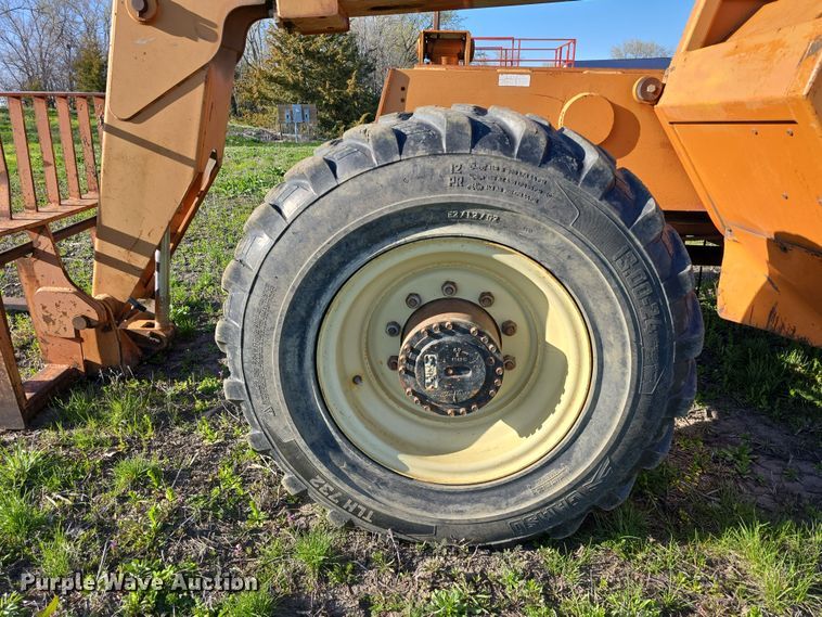 image for item DT6783 1996 Lull 6K-37 telehandler