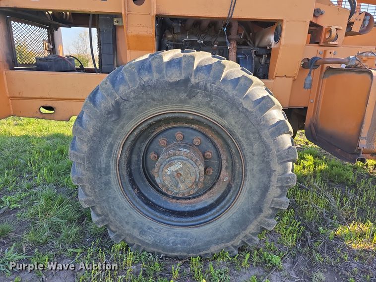 image for item DT6783 1996 Lull 6K-37 telehandler