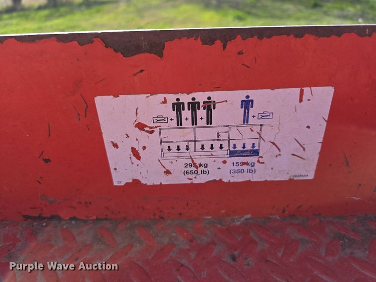 image for item DT6784 2003 SkyJack SJ7135 scissor lift