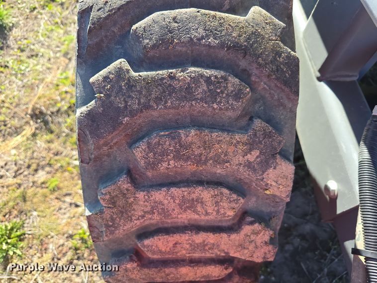 image for item DT6784 2003 SkyJack SJ7135 scissor lift