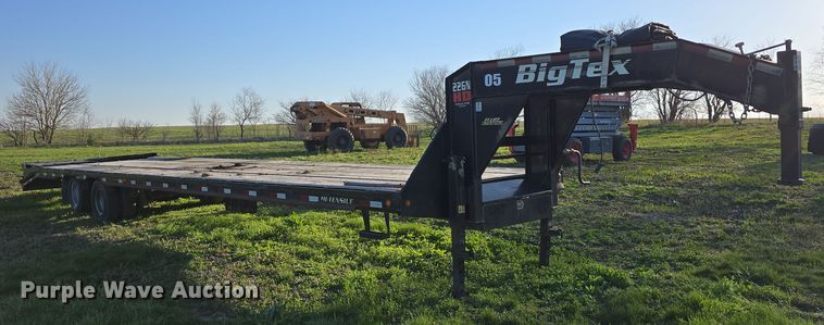 image for item DT6786 2018 Big Tex 22GN equipment trailer