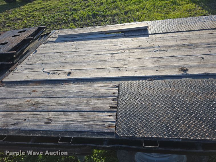 image for item DT6786 2018 Big Tex 22GN equipment trailer