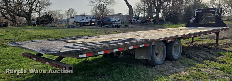 image for item DT6792 2015 Load Trail Load Max Low-Pro equipment trailer