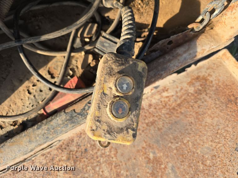 image for item DT6792 2015 Load Trail Load Max Low-Pro equipment trailer