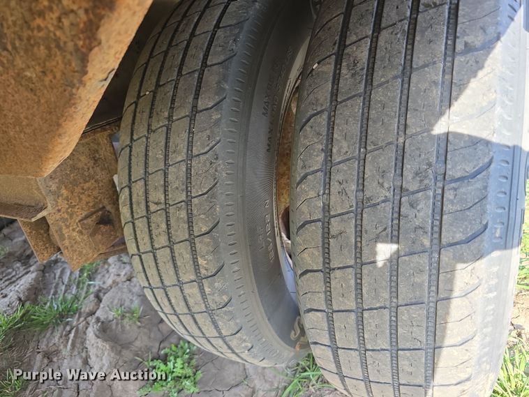 image for item DT6792 2015 Load Trail Load Max Low-Pro equipment trailer