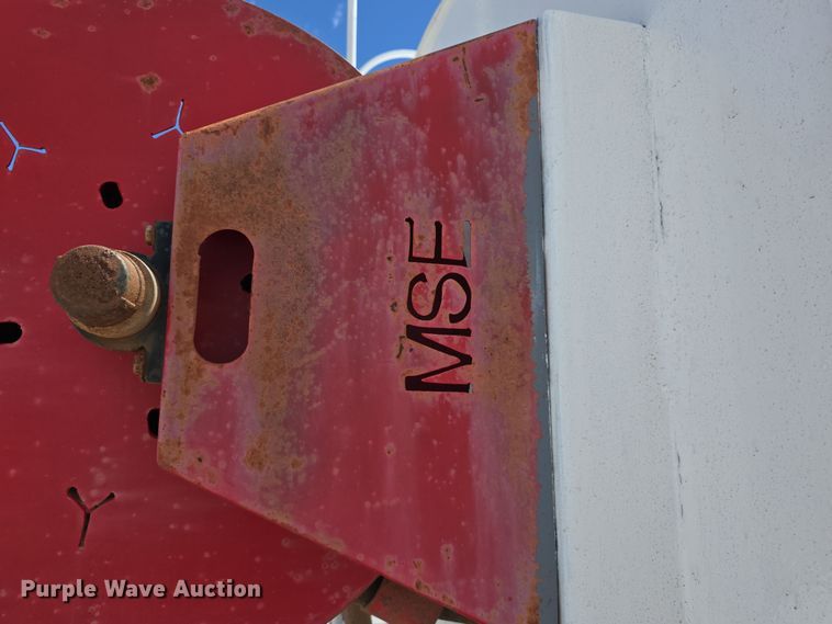 image for item DT6795 1987 International F2574 water truck