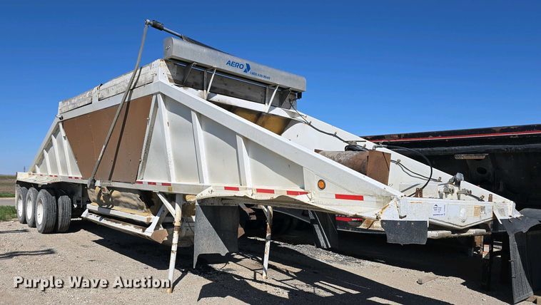 image for item DT6803 1998 Ranch Manufacturing Co. 21-42-3 bottom dump trailer