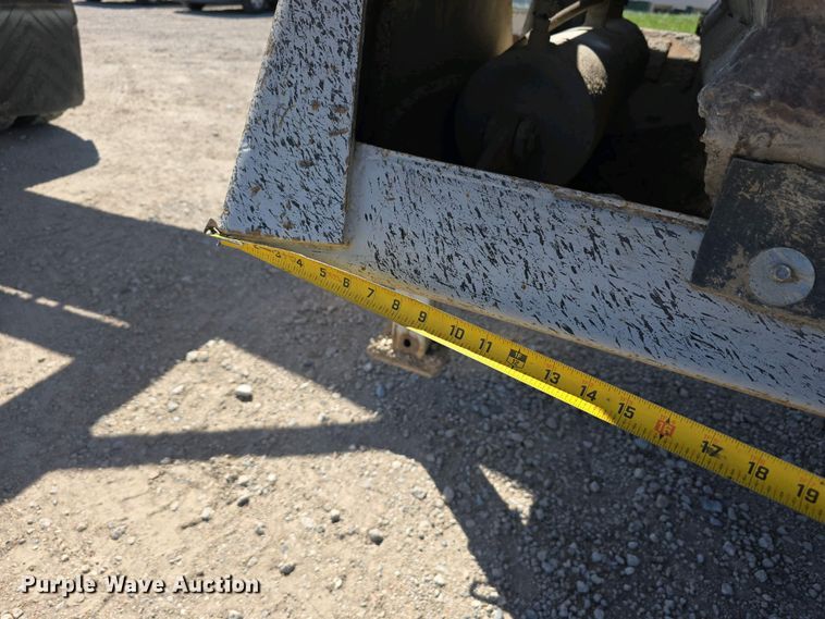 image for item DT6804 1995 R-Way Corporation bottom dump trailer