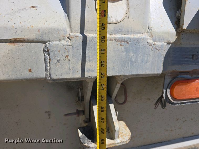 image for item DT6804 1995 R-Way Corporation bottom dump trailer