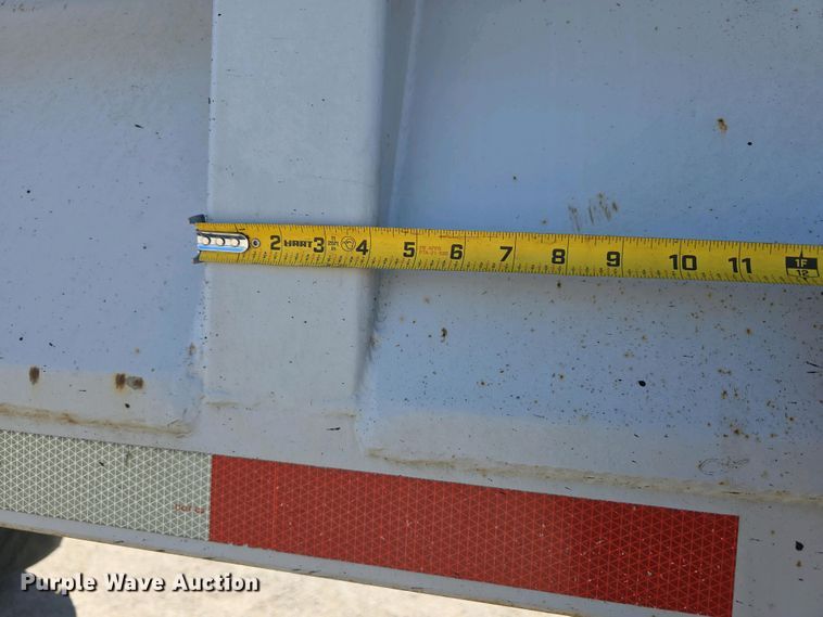 image for item DT6804 1995 R-Way Corporation bottom dump trailer