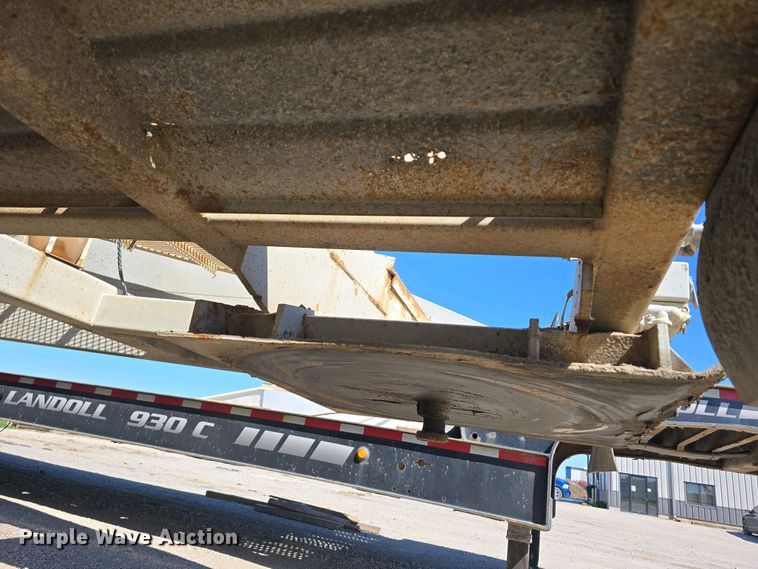 image for item DT6804 1995 R-Way Corporation bottom dump trailer