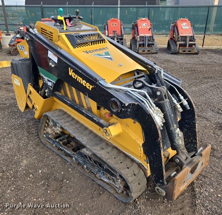 image for item DT7089 2018 Vermeer CTX100 compact utility loader